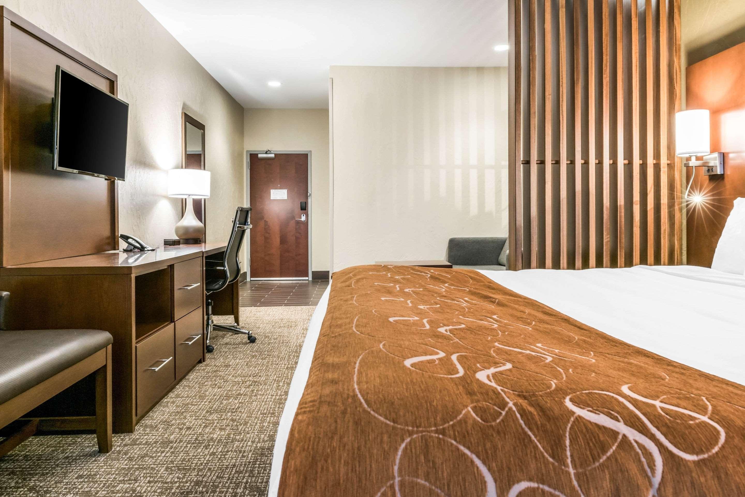 Comfort Suites Florence - Cincinnati South Экстерьер фото