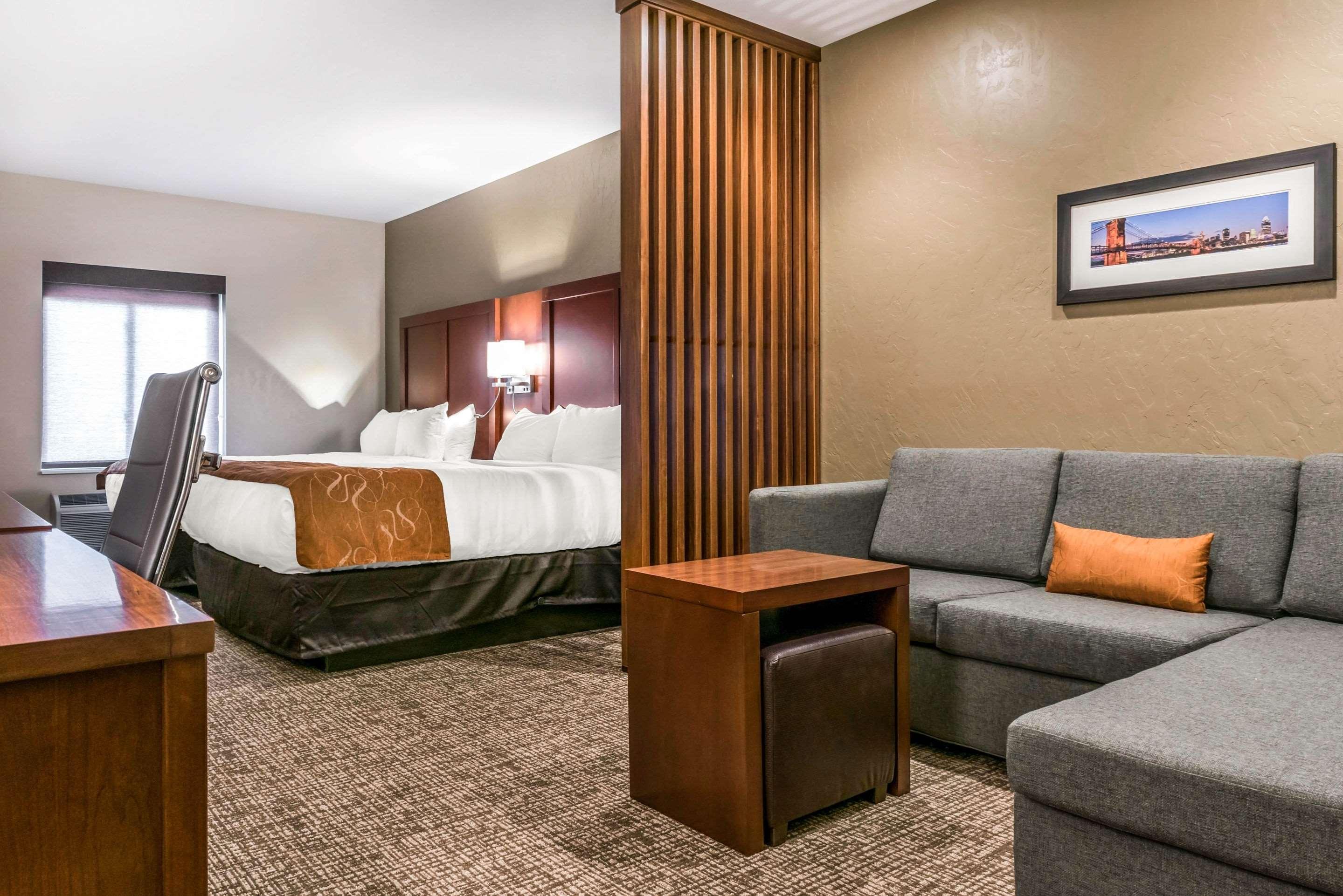 Comfort Suites Florence - Cincinnati South Экстерьер фото