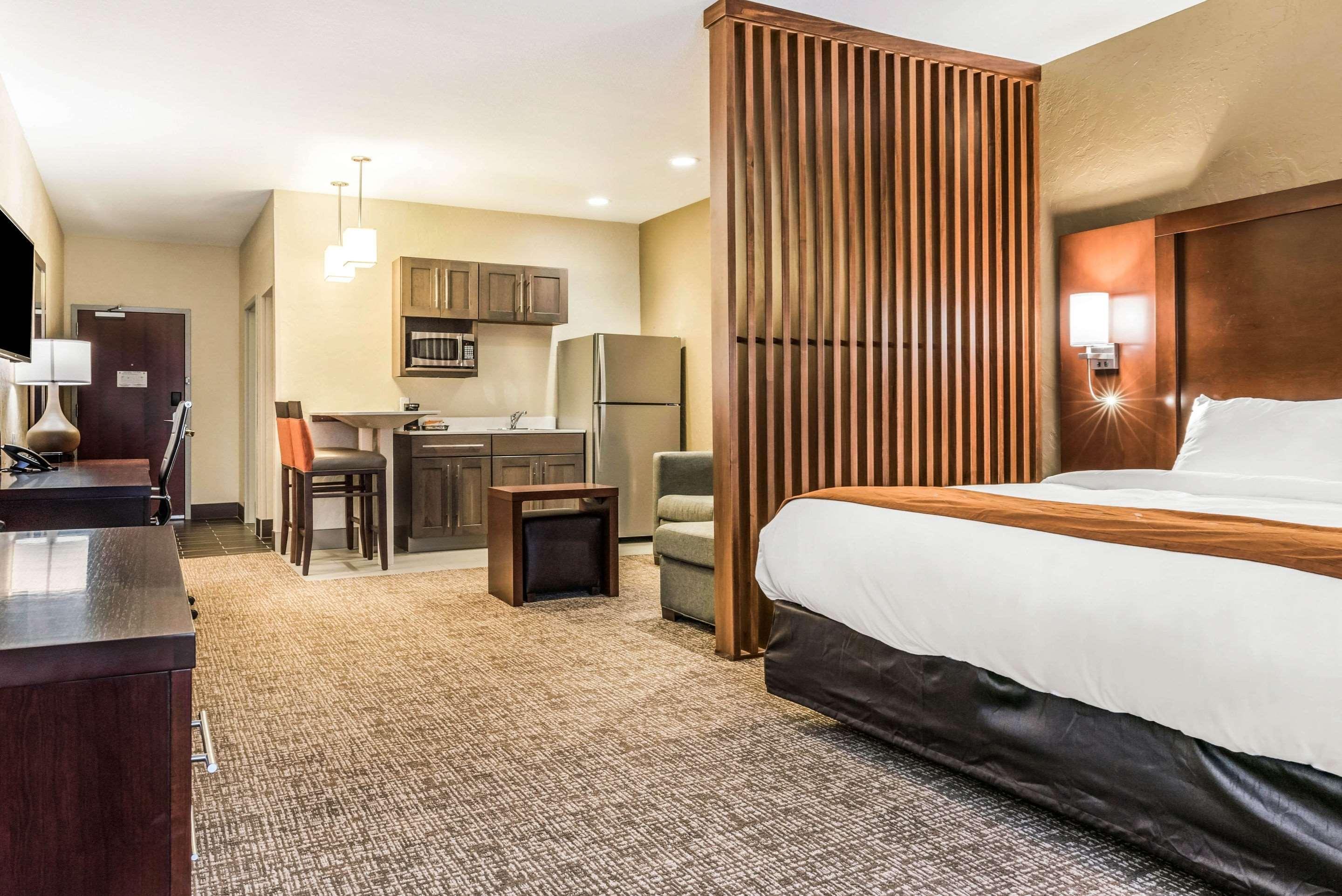 Comfort Suites Florence - Cincinnati South Экстерьер фото