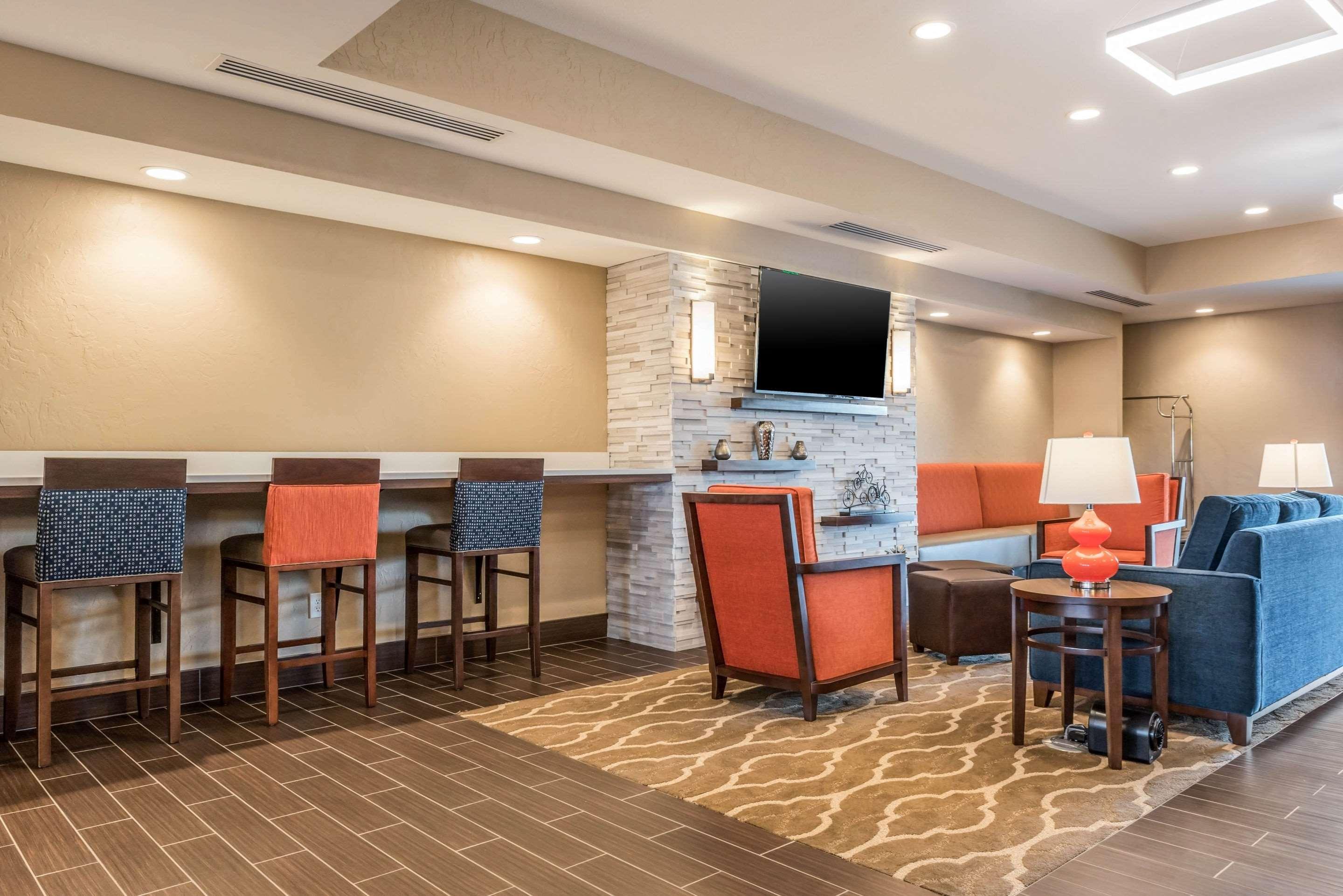Comfort Suites Florence - Cincinnati South Экстерьер фото