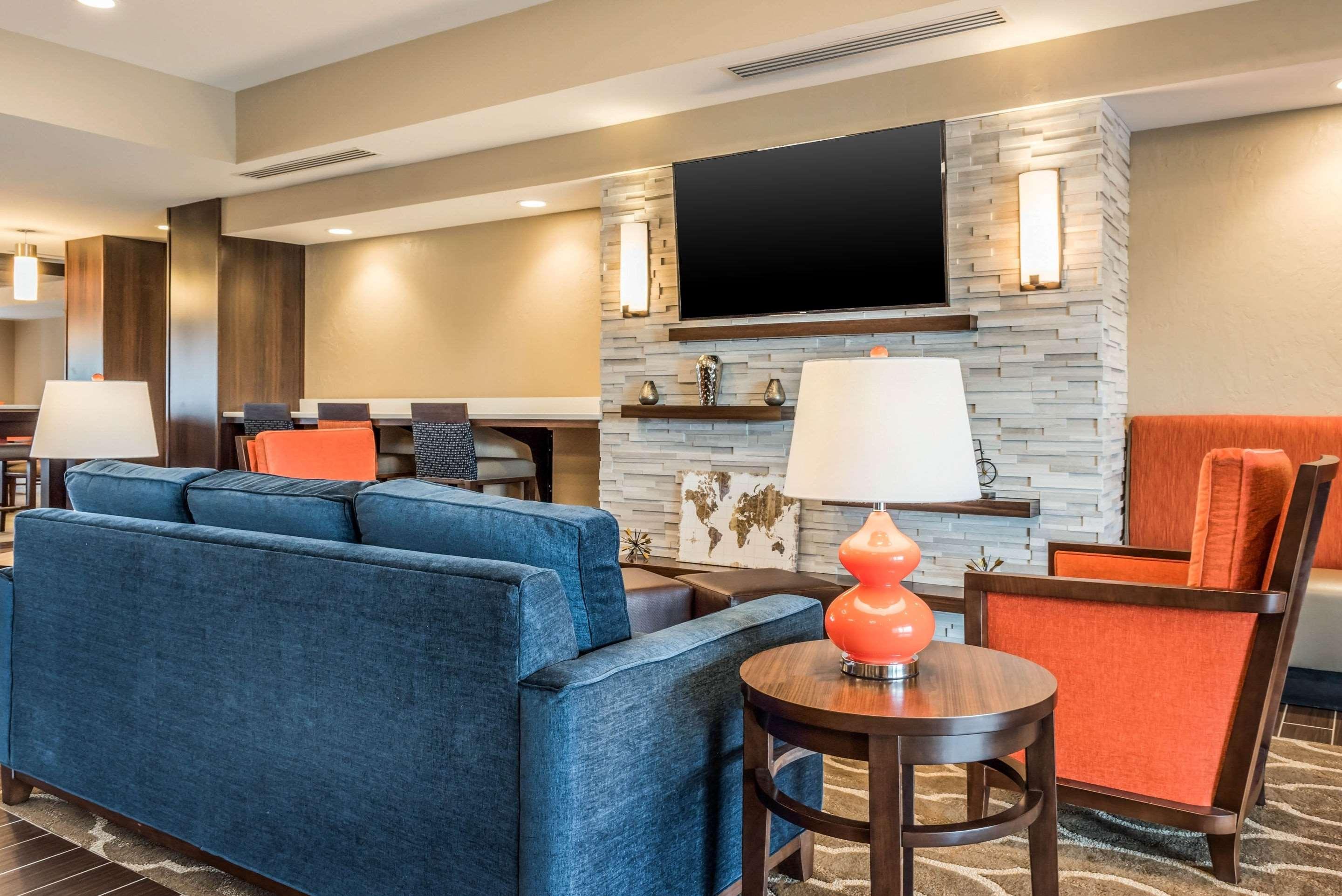 Comfort Suites Florence - Cincinnati South Экстерьер фото